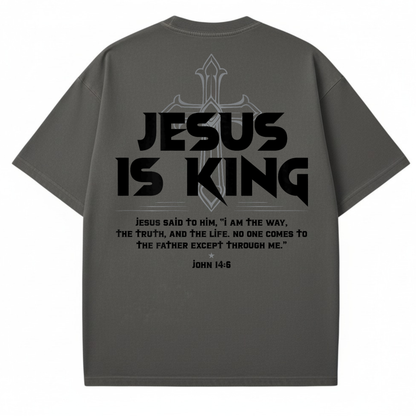 Jesus is King - T-shirt